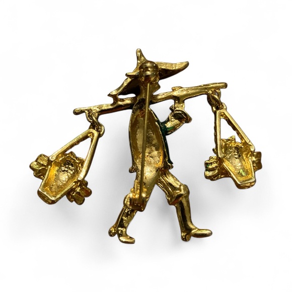 Vintage Asian Basket Carrier Brooch Gold Tone Jewel Tone Enamel Rhinestones - Picture 4 of 7